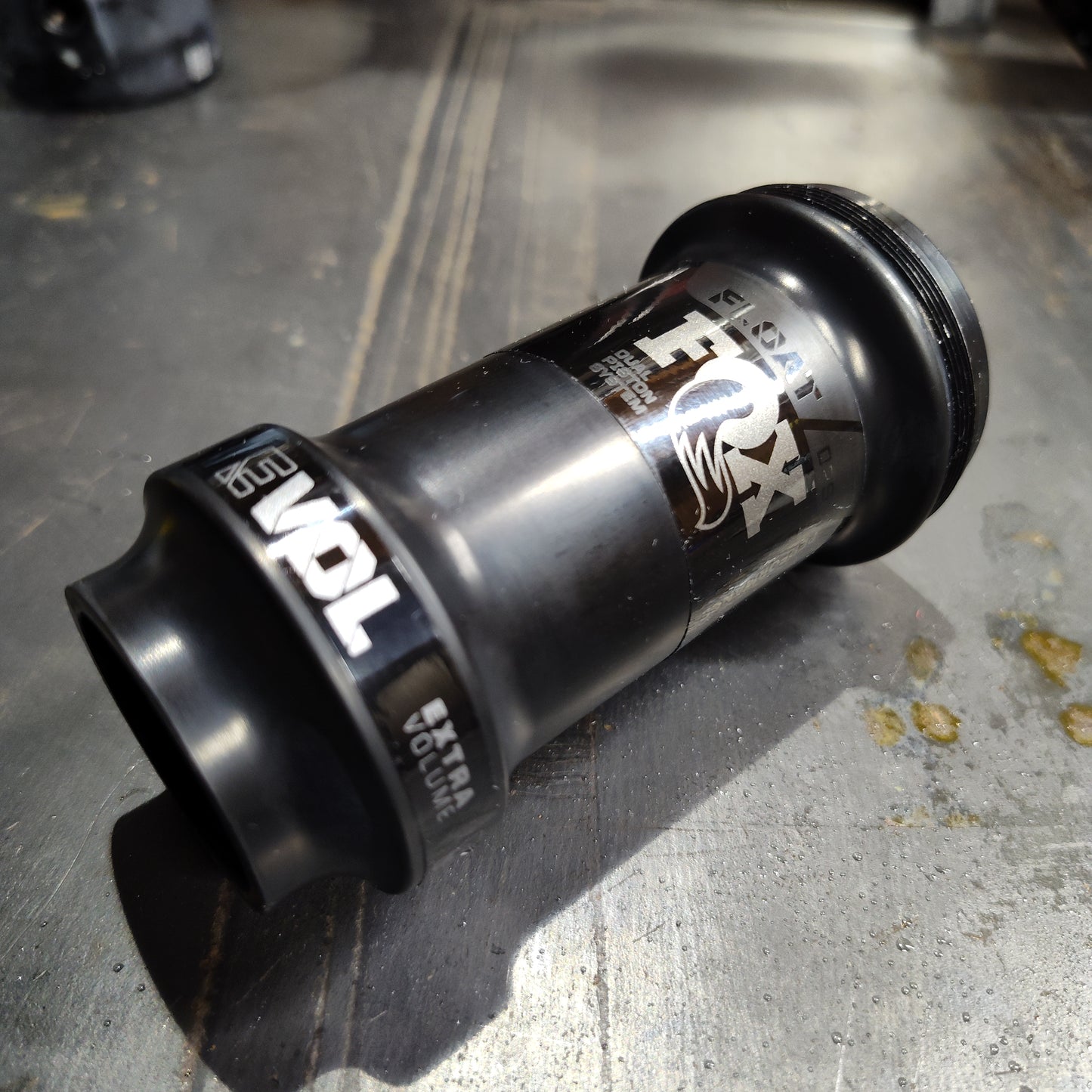 Fox Fox Float DPS Rear Shock Sleeve Assembly LV, EVOL, Black Ano, 185 X 50/55 806-29-581-KIT