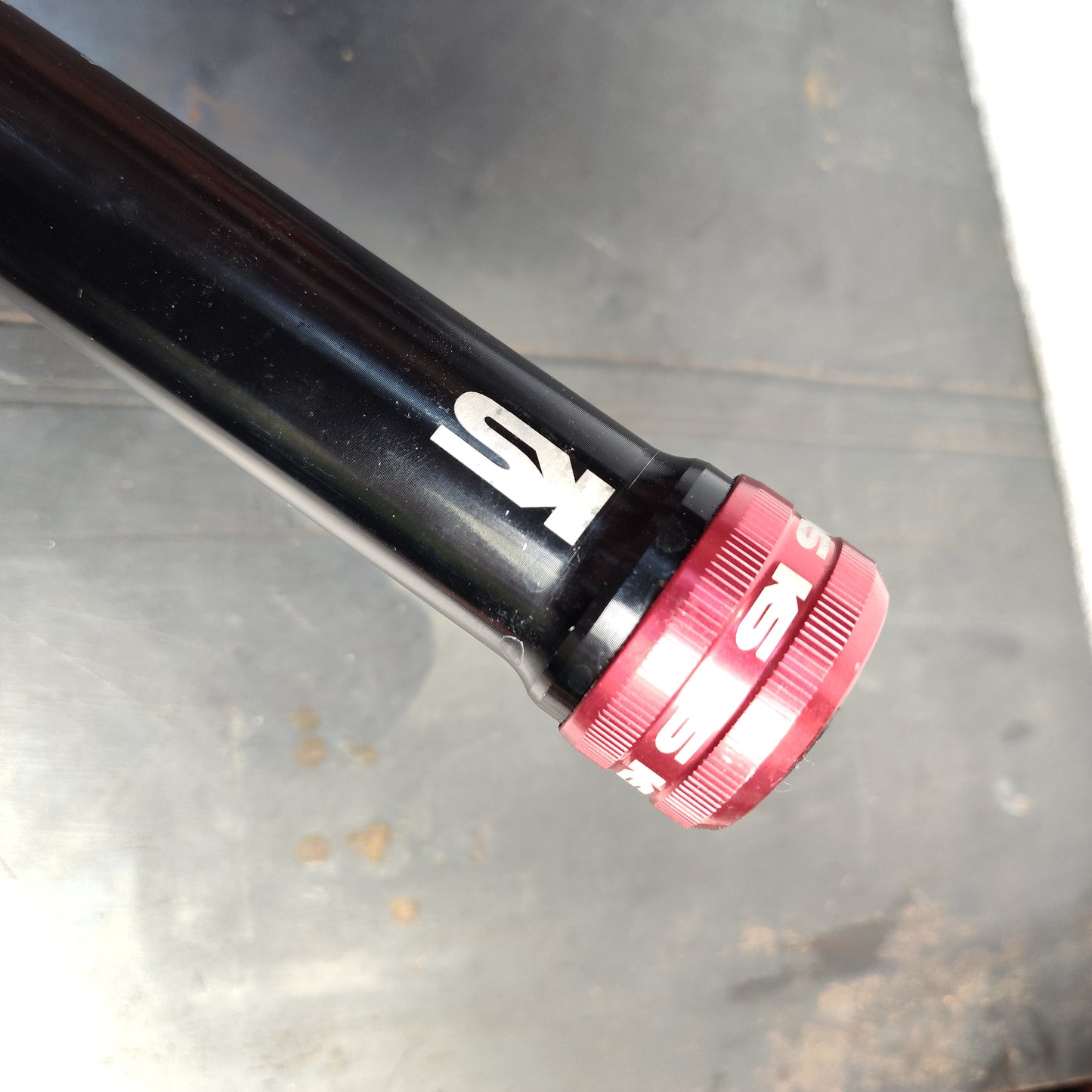 Kind Shock KS Supernatural I-950-R 125mm Travel Dropper Post Outer Tube