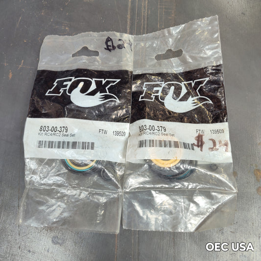 FOX Rear Shock Seal Kit - RC4, RC2 / 803-00-379